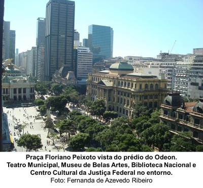 Pra%c3%a7a_floriano_peixoto_vista_do_pr%c3%a9dio_do_odeon